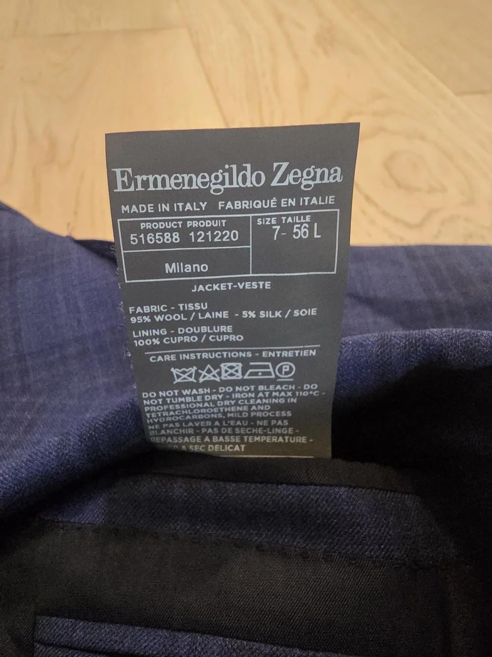 Ermenegildo Zegna Navy Plaid Sport Coat